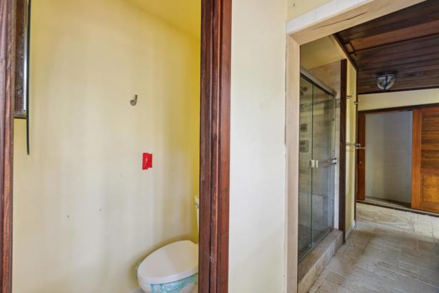 24140 Schulties Road, Los Gatos CA: https://media.crmls.org/mediaz/c3fe548f-56bc-4f57-b984-bc5d12f491f5.jpg
