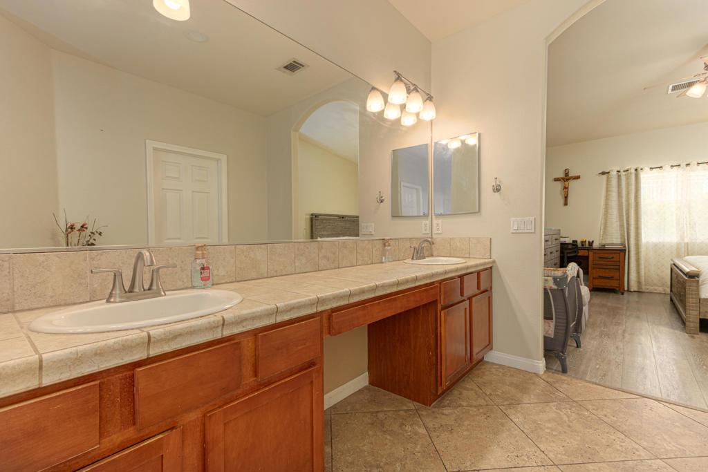 MLS #219138337DA image #13