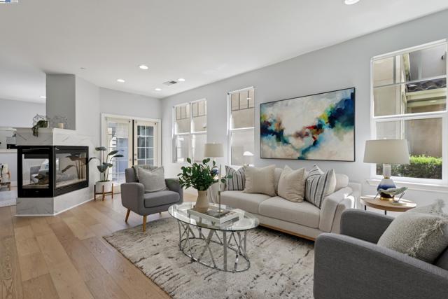 49199 Honeysuckle Ter, Fremont CA: https://media.crmls.org/mediaz/c3ff9130-4f4b-479d-9c54-c1833bb9d16b.jpg