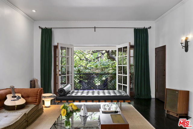 1811 Courtney Avenue, Los Angeles CA: https://media.crmls.org/mediaz/c400a1fe-581f-4fe1-8011-74790a6cc877.jpg