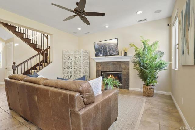 Detail Gallery Image 14 of 43 For 3436 Laurashawn Ln, Escondido,  CA 92026 - 3 Beds | 2/1 Baths