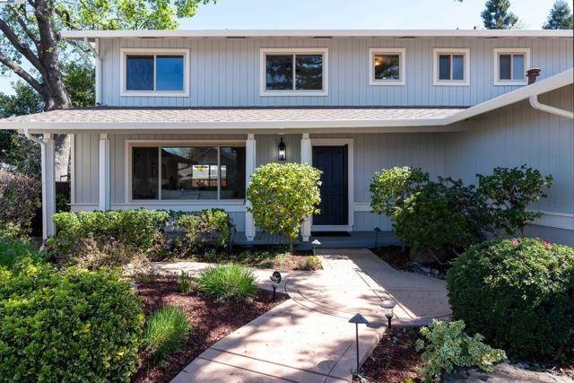 310 Trestle Glen Ct, Walnut Creek CA: https://media.crmls.org/mediaz/c403ba6c-445b-4cb9-8de0-14c072dbbabd.jpg