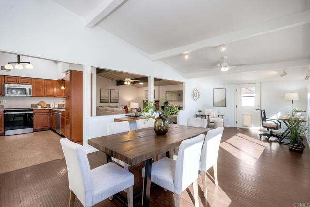 Detail Gallery Image 9 of 31 For 8835 Lake Ashmere Dr, San Diego,  CA 92119 - 4 Beds | 2 Baths