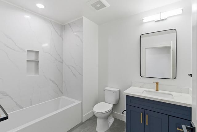 560 El Camino Real, San Carlos CA: https://media.crmls.org/mediaz/c40478cd-888e-498f-96aa-19a0781e5e4b.jpg