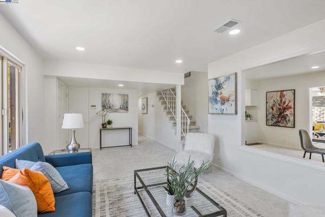 216 Appian Way, Union City CA: https://media.crmls.org/mediaz/c404c8ae-41d4-4e66-b526-f2336610472b.jpg