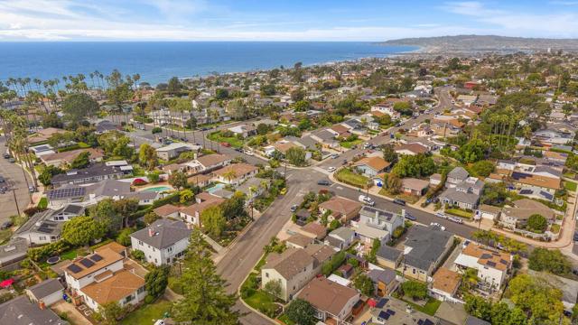 Detail Gallery Image 39 of 42 For 871 Tarento Dr, San Diego,  CA 92106 - 4 Beds | 3 Baths