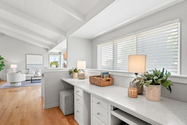 1975 Seascape Boulevard, Aptos CA: https://media.crmls.org/mediaz/c404fe0c-22f9-4236-8b4b-c9e28bea0f6c.jpg