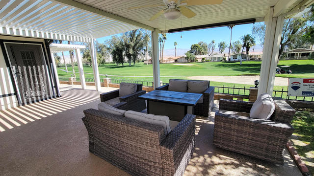 34610 Branding Iron Lane, Thousand Palms CA: https://media.crmls.org/mediaz/c4070b8e-ab69-49a5-b89b-6ff7d2c146ee.jpg