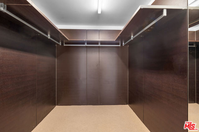 6250 Hollywood Boulevard, Los Angeles CA: https://media.crmls.org/mediaz/c4076c63-496e-4363-ba46-4a2ac0e9d82d.jpg