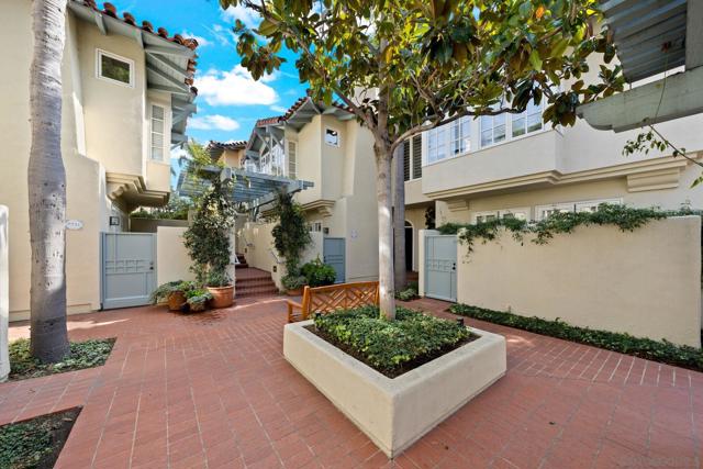 Image 26 of 32 For 7723 Ivanhoe Ave