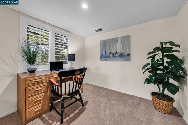 1310 Lewis Ln, Pinole CA: https://media.crmls.org/mediaz/c408e359-c78c-41d6-ac00-3b43f70213f6.jpg