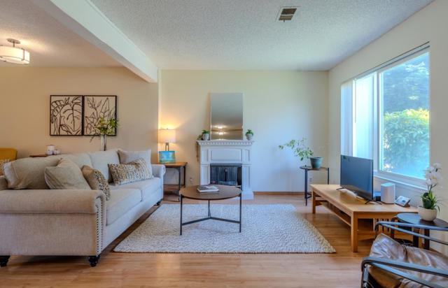 1263 Rosita Road, Pacifica CA: https://media.crmls.org/mediaz/c409182c-85f2-4e44-8ac0-669484bf080f.jpg