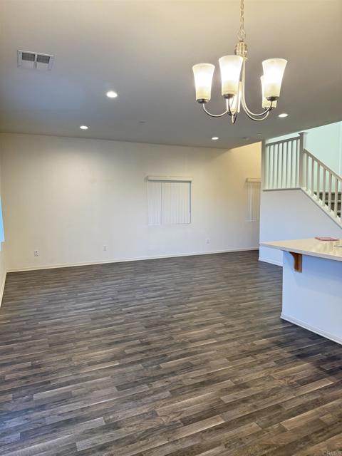 Detail Gallery Image 10 of 10 For 727 Anastasia Ct, El Cajon,  CA 92020 - 3 Beds | 2/1 Baths