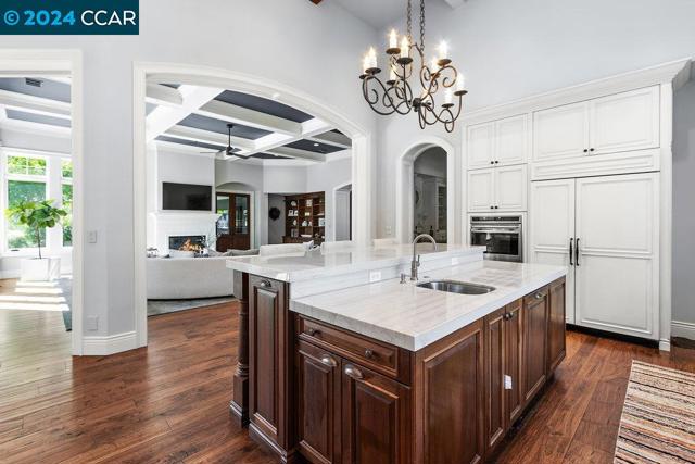 8 Julianna Court, Moraga CA: https://media.crmls.org/mediaz/c4096b65-3257-4482-b941-fcc3cccad393.jpg