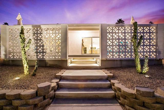 68159 Mountain View Road, Cathedral City CA: https://media.crmls.org/mediaz/c40af664-f9bf-4e09-bf8c-359d639f985b.jpg