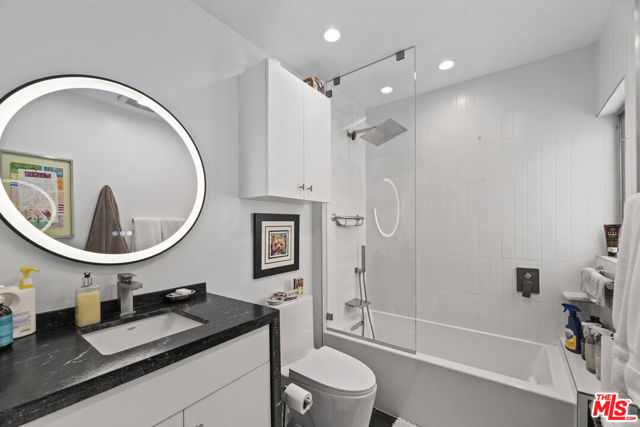 520 Strand Street, Santa Monica CA: https://media.crmls.org/mediaz/c40b0f76-f605-4b94-b4a4-0a27a7b53610.jpg