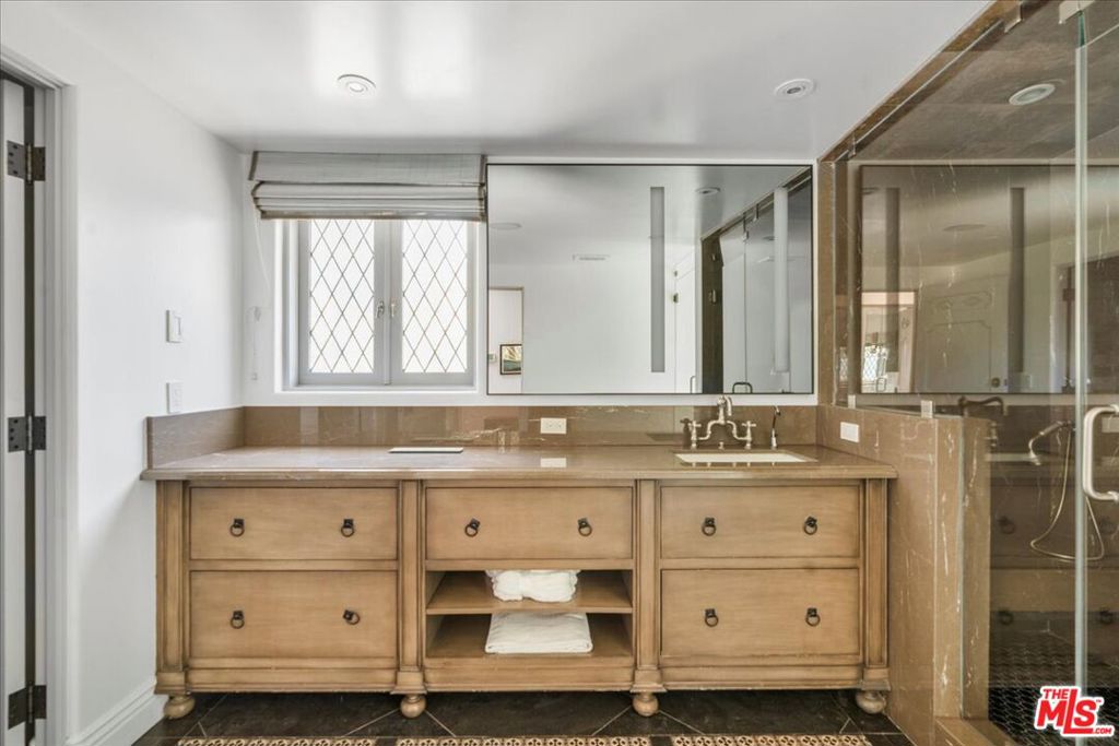 MLS #26864081 image #28