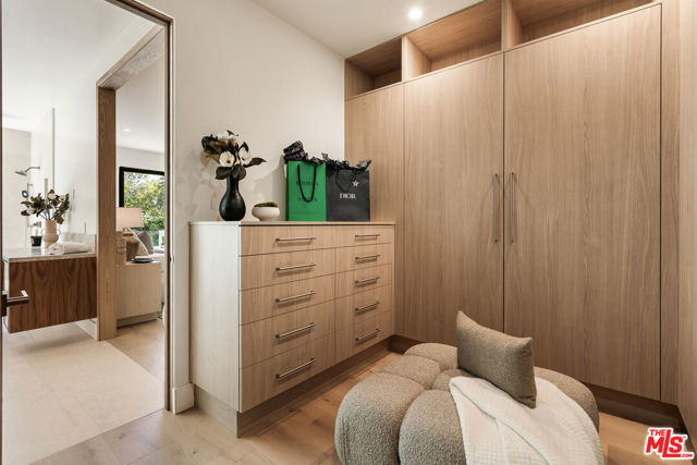 Drew Fenton | 1185 Mcclellan Drive Los Angeles CA | MLS: 7420887