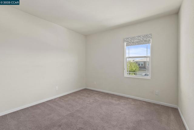 589 W Huntington Ave, Mountain House CA: https://media.crmls.org/mediaz/c40c6a44-e6a0-4bdf-80dc-ad3cf369f6ff.jpg