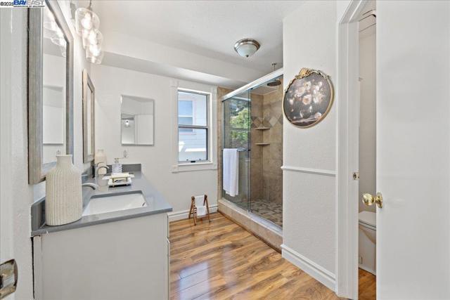 1218 Locust Dr, Vallejo CA: https://media.crmls.org/mediaz/c40cce8d-78ae-449f-b2a4-50e0f3ee527f.jpg