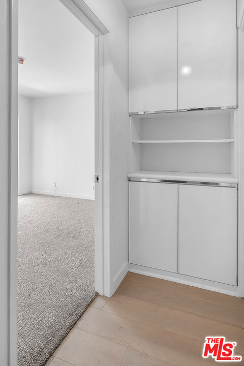 620 The, Redondo Beach CA: https://media.crmls.org/mediaz/c40d451a-8d66-40cb-aa1e-361aa108067a.jpg