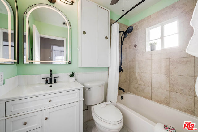 3 Bed Home for Sale in Burbank, California