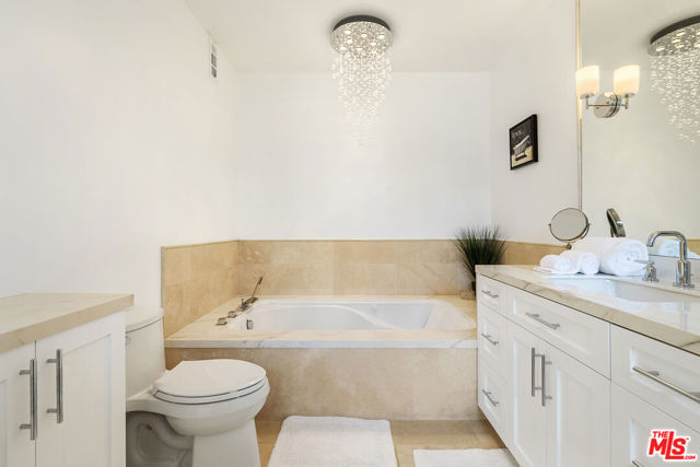 7834 Electra Drive, Los Angeles CA: https://media.crmls.org/mediaz/c40e58b1-650c-4a9b-bc8b-4397f8e82acb.jpg