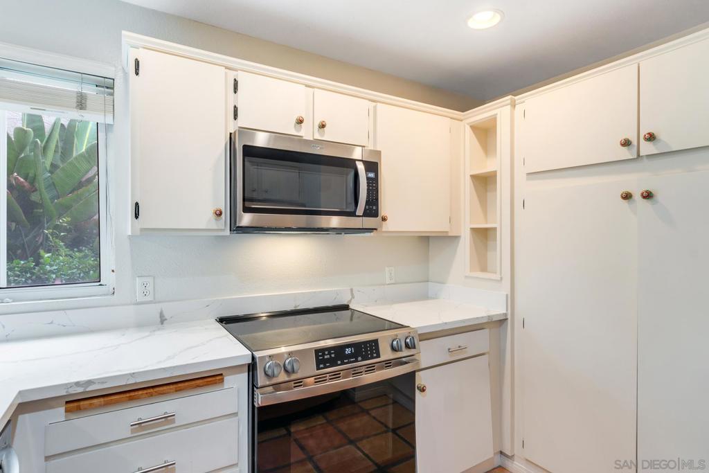 MLS #250040222SD image #8