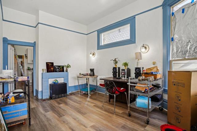 592 22nd Street, Oakland CA: https://media.crmls.org/mediaz/c40f3a9b-4045-470a-a8aa-e349598fb083.jpg
