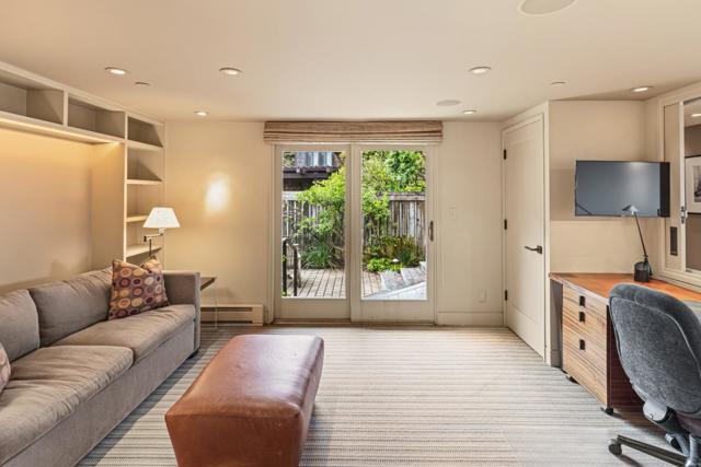 188 Monterey Dunes Way, Moss Landing CA: https://media.crmls.org/mediaz/c40fc14c-1ec6-4517-a549-f6834a66df7e.jpg