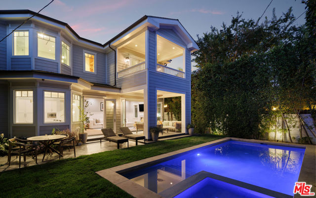 6336 Lindenhurst Avenue, Los Angeles CA: https://media.crmls.org/mediaz/c40fc320-7def-4b9c-91c2-a1070ef763a4.jpg