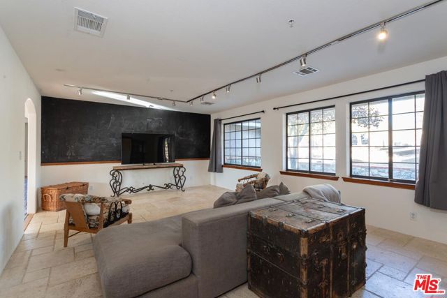 Image 15 of 64 For 29243 Piani Road