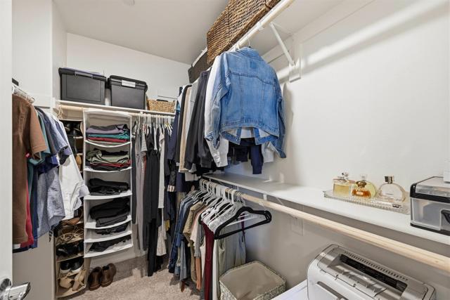 5616 Daybreak Way, Bonsall CA: https://media.crmls.org/mediaz/c411337e-5048-4d2a-a9f6-a16317e2163b.jpg