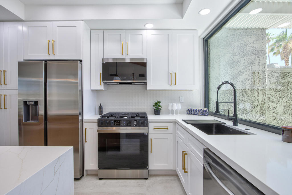 MLS #219132502DA image #3