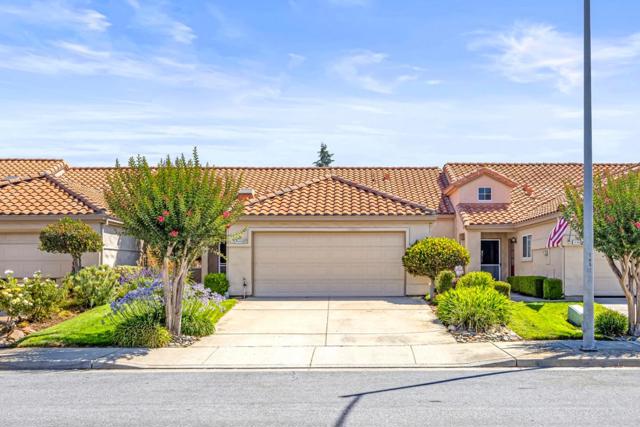 14668 Excaliber Court, Morgan Hill CA: https://media.crmls.org/mediaz/c411c3f4-66ae-4329-8730-cdf351b9a7cd.jpg