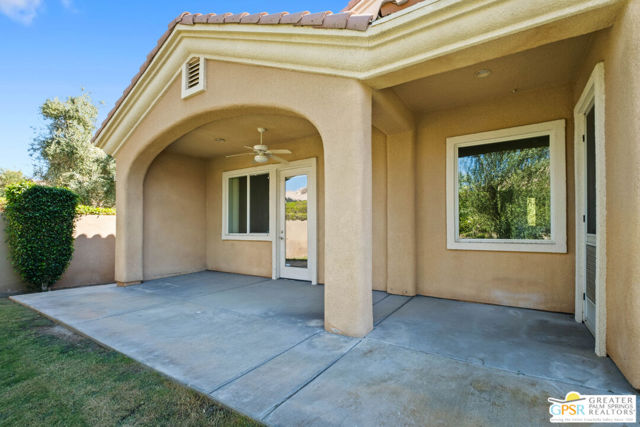 Image 28 of 34 For 64 Vista Mirage Way