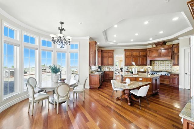 44989 Vista Del Sol, Fremont CA: https://media.crmls.org/mediaz/c4129eb8-44e8-4ce5-aa63-ffd0260aa37a.jpg