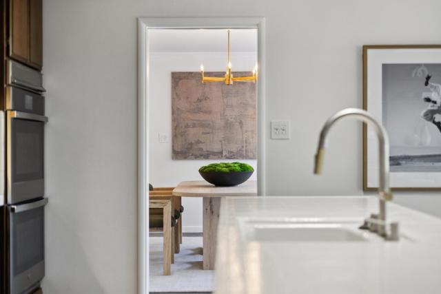 1431 Carlton Road, Hillsborough CA: https://media.crmls.org/mediaz/c4134bcc-1e80-4b44-a108-3cde0563eedb.jpg