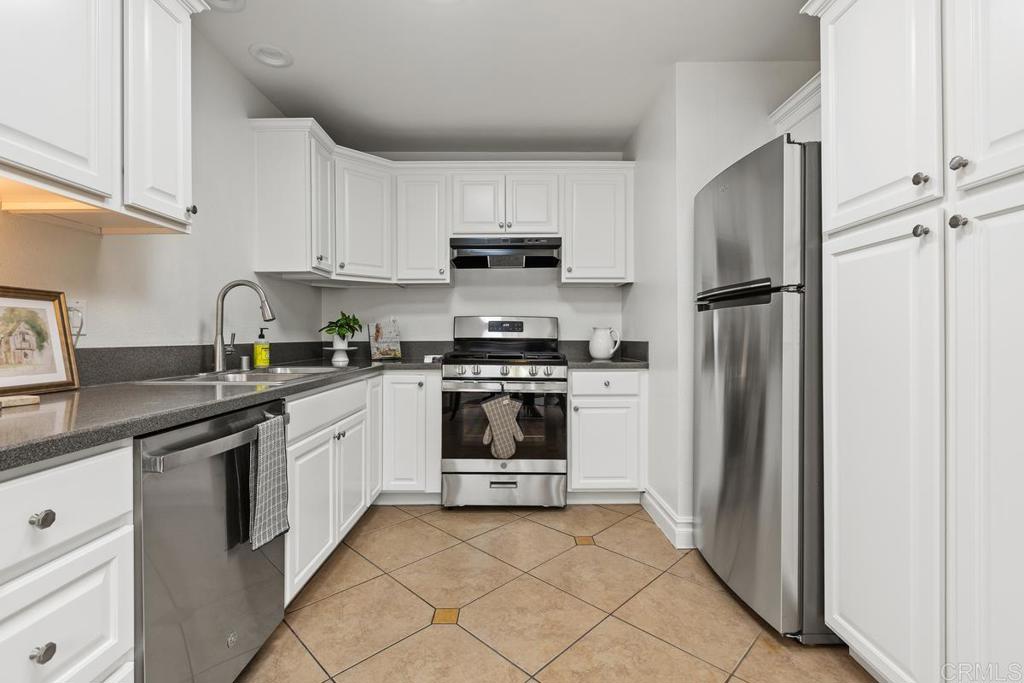 3422 Seabreeze Walk - photo 11