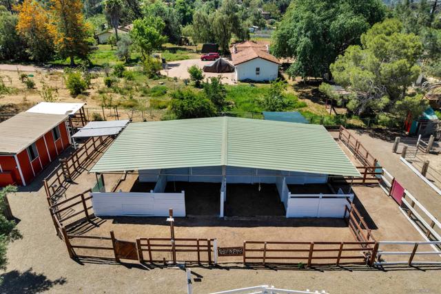 13918 Putney Rd, Poway CA: https://media.crmls.org/mediaz/c4149aff-26dc-4c18-883f-62a357ed698c.jpg