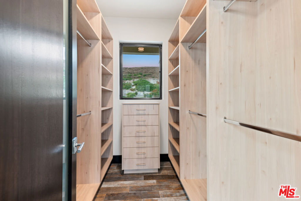 MLS #26850939 image #17