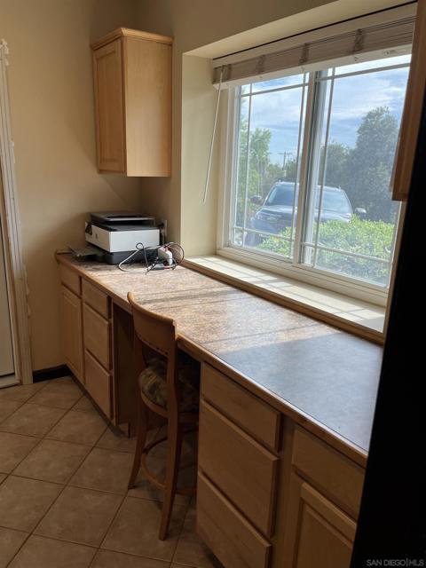 9435 Morcado Cir, La Mesa CA: https://media.crmls.org/mediaz/c4151460-4086-471c-867f-6ba2bdb9a97b.jpg