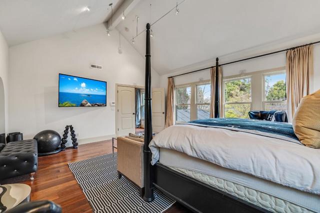 1538 Lincoln Avenue, San Jose CA: https://media.crmls.org/mediaz/c4153810-4877-4f3c-a0a0-673831550088.jpg