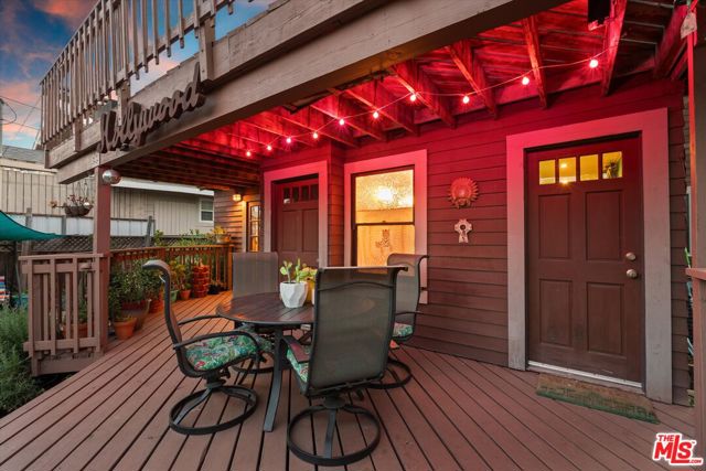 1654 5th Avenue, Los Angeles CA: https://media.crmls.org/mediaz/c415414f-18ec-4889-9009-a73ccf93a71e.jpg