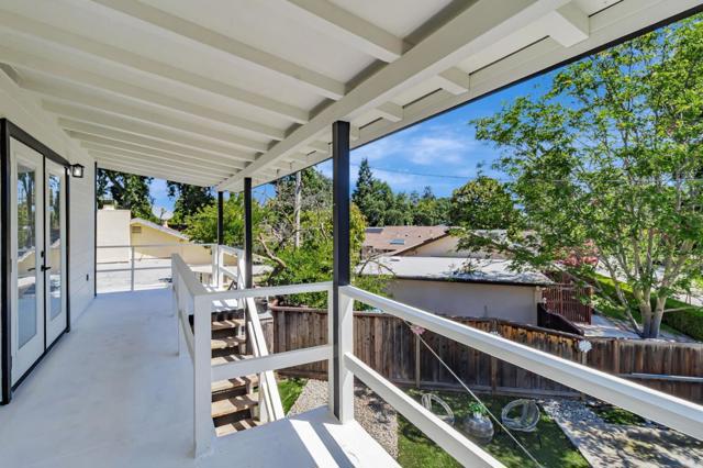 2698 Goodwin Avenue, Redwood City CA: https://media.crmls.org/mediaz/c41585f3-205b-474d-9164-3f4515446e3c.jpg
