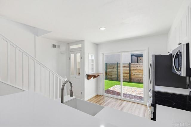 Detail Gallery Image 7 of 40 For 10347 Carefree Dr, Santee,  CA 92071 - 2 Beds | 1 Baths