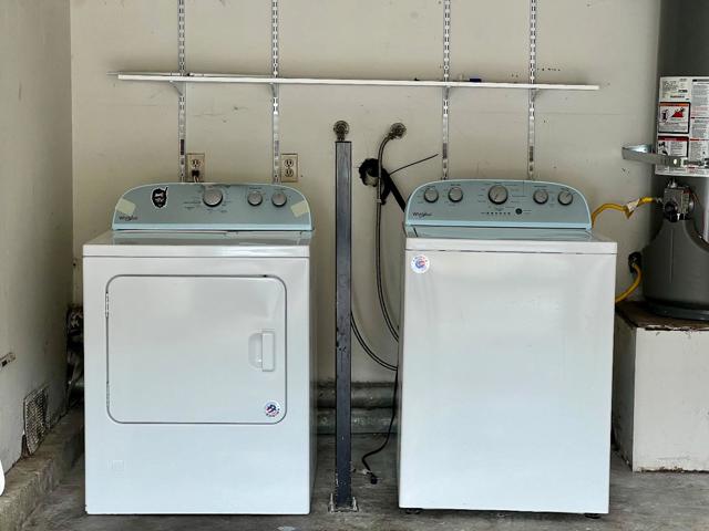 1840 Southwest Expressway, San Jose CA: https://media.crmls.org/mediaz/c4169173-212f-427d-9a5d-422b8f11edfb.jpg