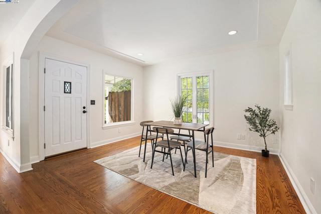366 Ilo Ln, Danville CA: https://media.crmls.org/mediaz/c41706af-c739-44f0-a197-1dd874cf381d.jpg