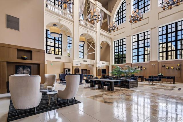 700 W E St, San Diego CA: https://media.crmls.org/mediaz/c41724af-a8d8-4a1c-9351-887e2435837d.jpg