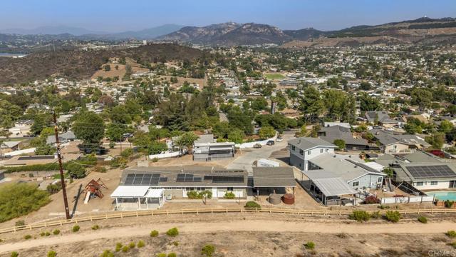 Detail Gallery Image 4 of 55 For 9318 Idyl Pl, Lakeside,  CA 92040 - 3 Beds | 2 Baths
